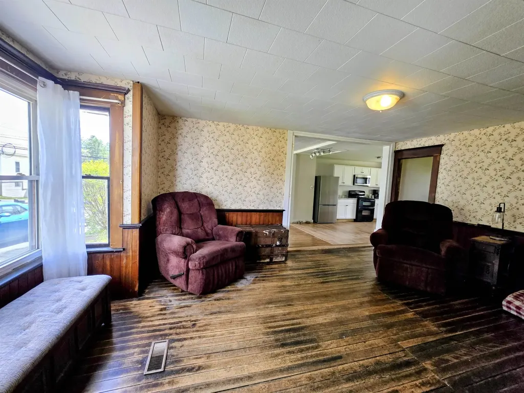 65 Benton Road Haverhill NH 03774