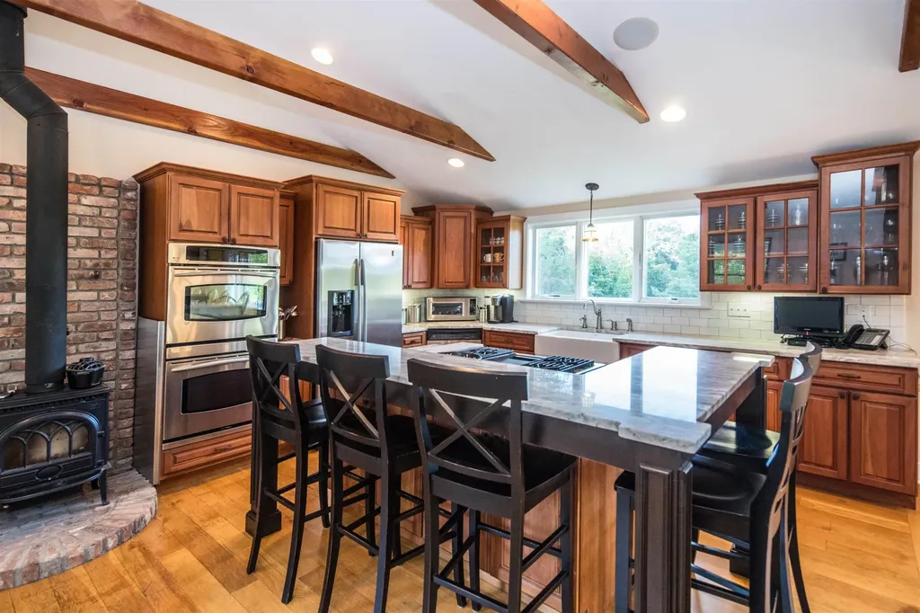 3259 West Hill Road Wallingford VT 05773