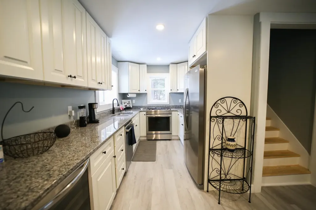 190 Brookwood Park Road Bristol NH 03222