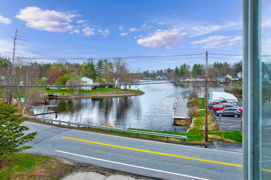 338 N Main Street Salem NH 03079