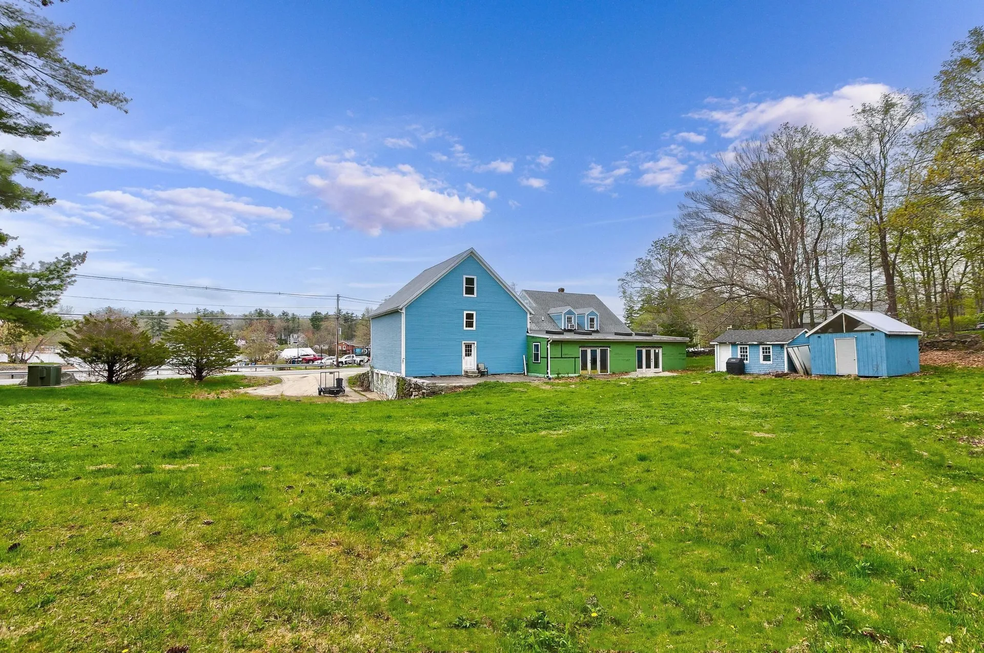 338 N Main Street Salem NH 03079