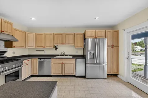338 N Main Street Salem NH 03079