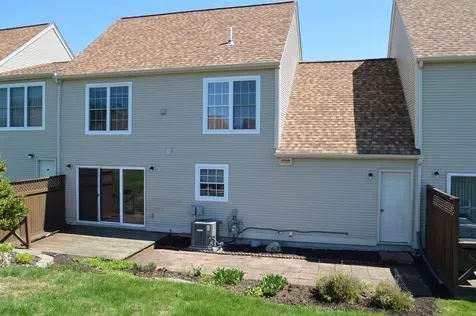 2 Windsor Lane Brentwood NH 03833
