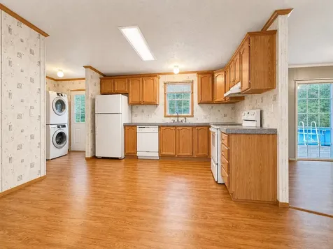 90 Monteiro Drive Hinsdale NH 03451
