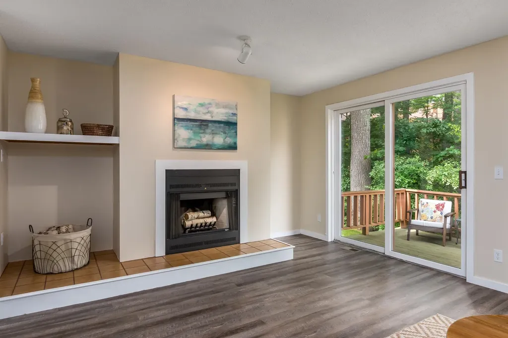 87 Dunvegan Woods Drive Hampton NH 03842