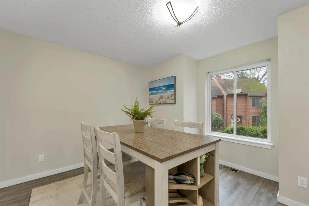 87 Dunvegan Woods Drive Hampton NH 03842