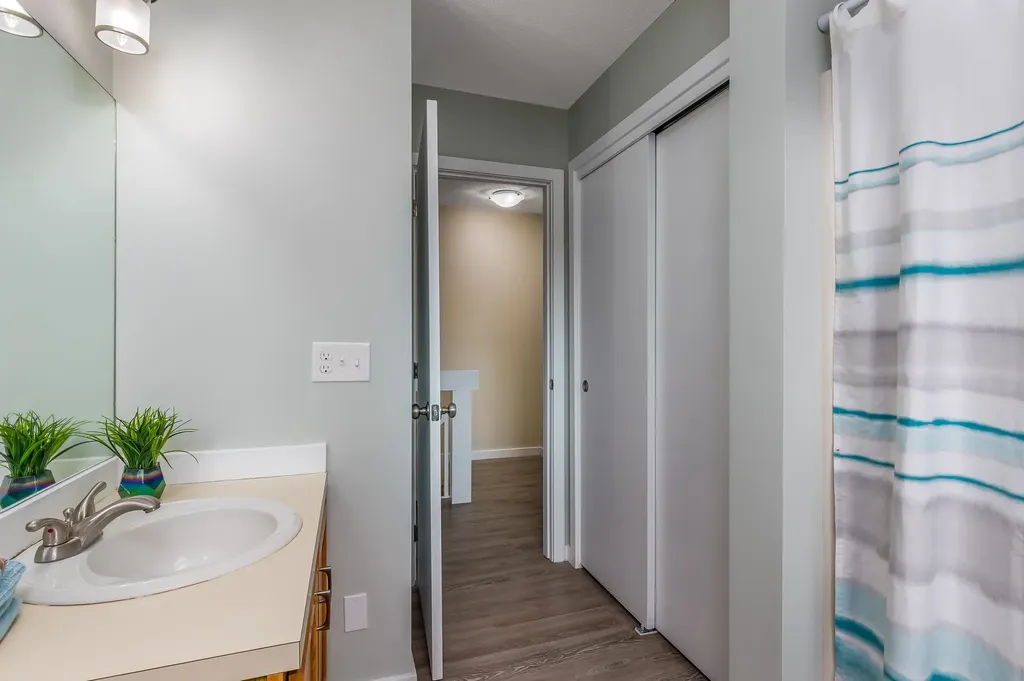 87 Dunvegan Woods Drive Hampton NH 03842