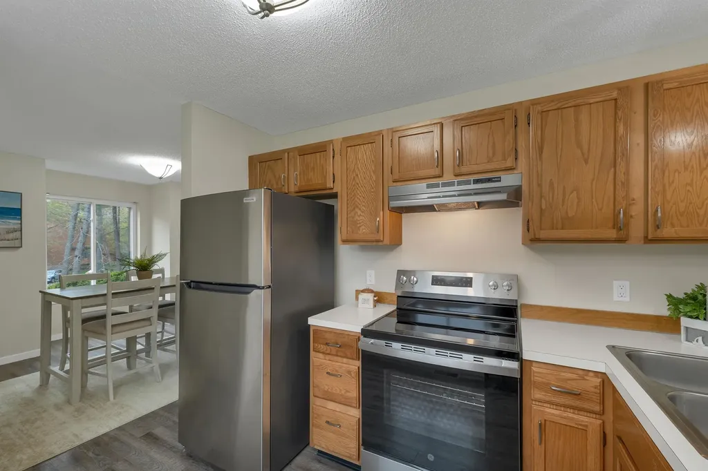87 Dunvegan Woods Drive Hampton NH 03842