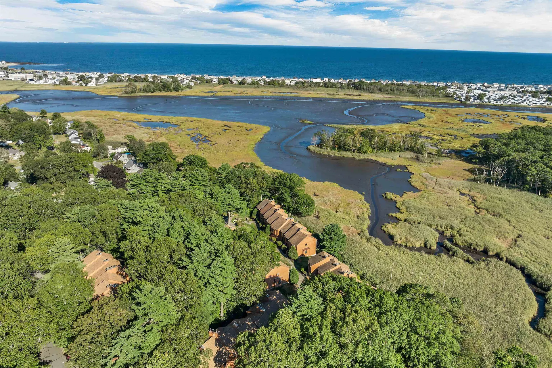 87 Dunvegan Woods Drive Hampton NH 03842