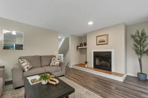 87 Dunvegan Woods Drive Hampton NH 03842