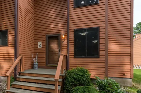 87 Dunvegan Woods Drive Hampton NH 03842
