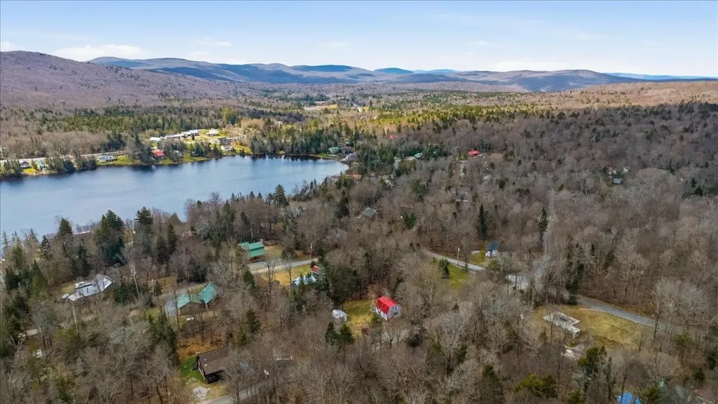 214 Hickory Road Woodford VT 05201