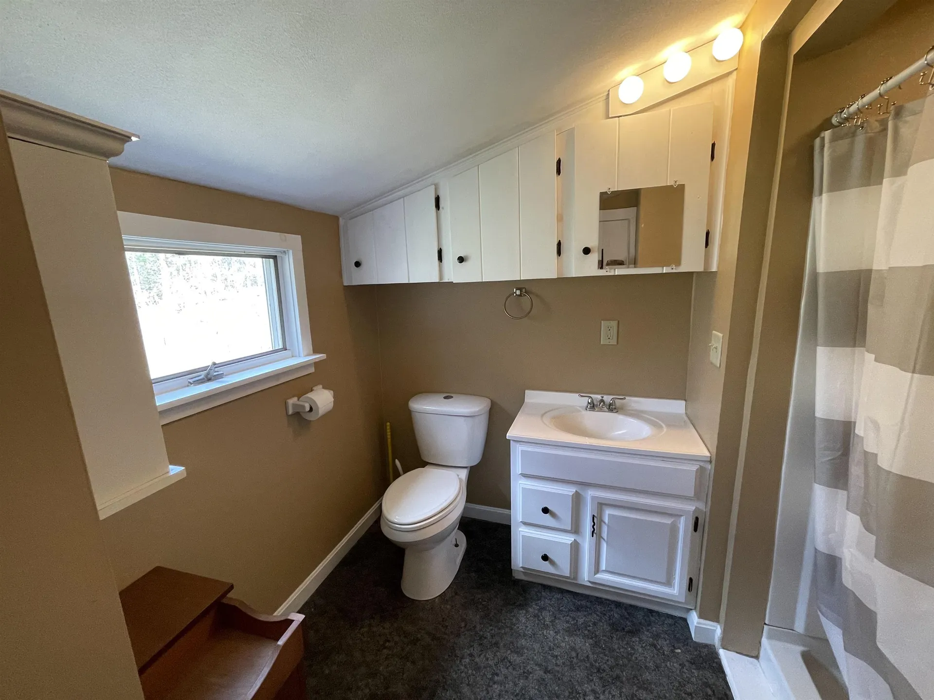 10 Thorne Road Kingston NH 03848