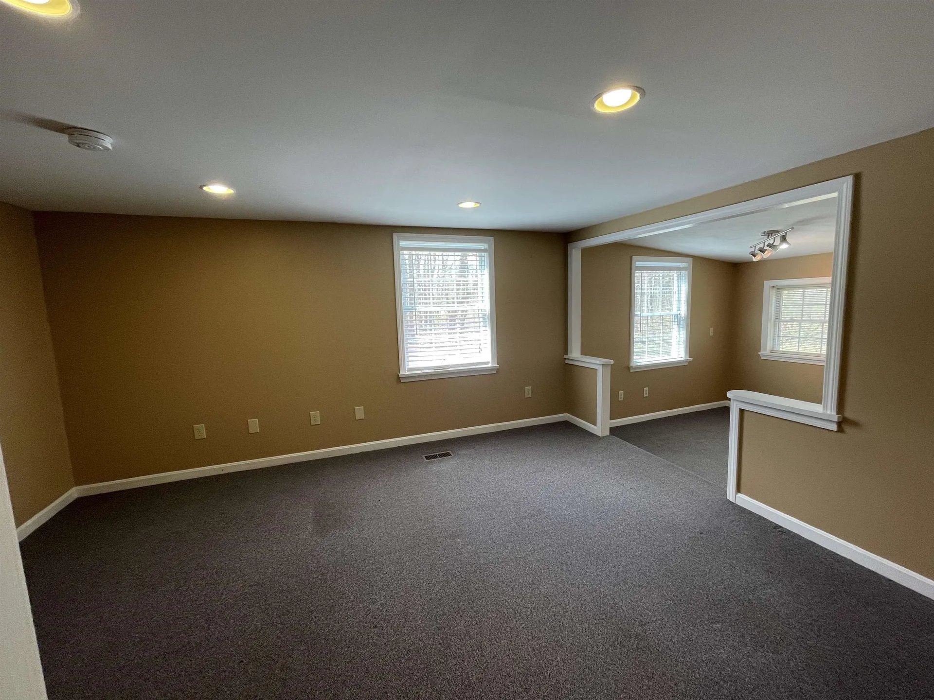 10 Thorne Road Kingston NH 03848