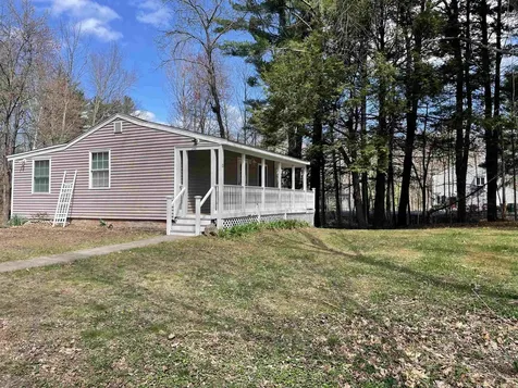 10 Thorne Road Kingston NH 03848