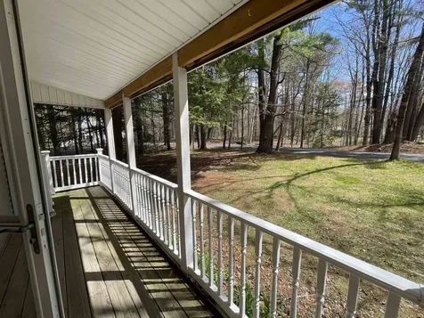 10 Thorne Road Kingston NH 03848