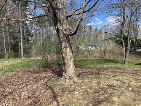 10 Thorne Road Kingston NH 03848