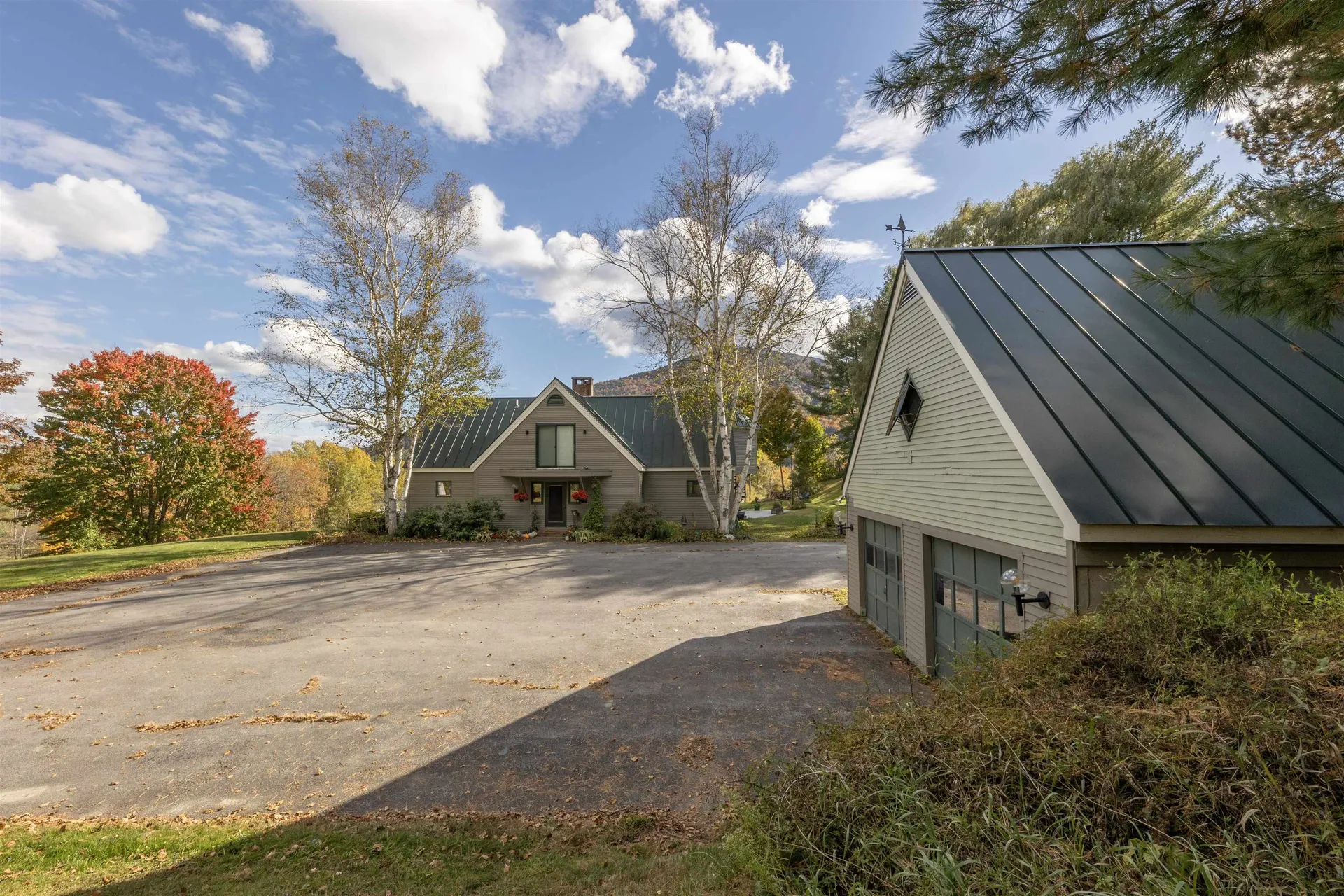 84 Old Barn Lane West Windsor VT 05037