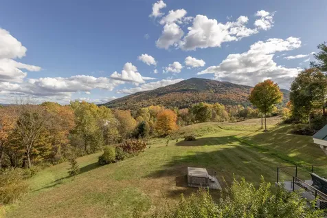 84 Old Barn Lane West Windsor VT 05037