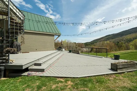84 Old Barn Lane West Windsor VT 05037
