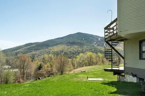 84 Old Barn Lane West Windsor VT 05037