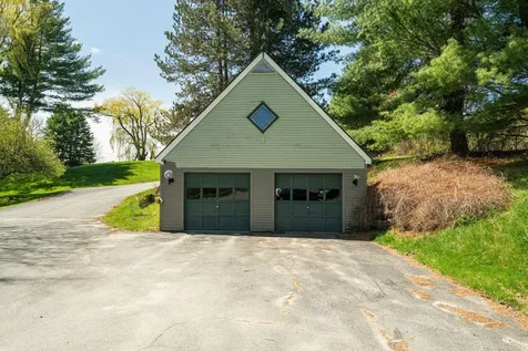84 Old Barn Lane West Windsor VT 05037