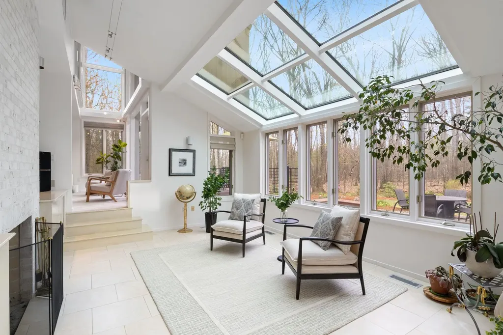 15 Masefield Road Nashua NH 03062