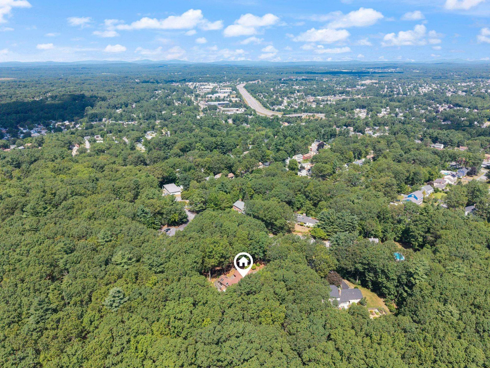 15 Masefield Road Nashua NH 03062