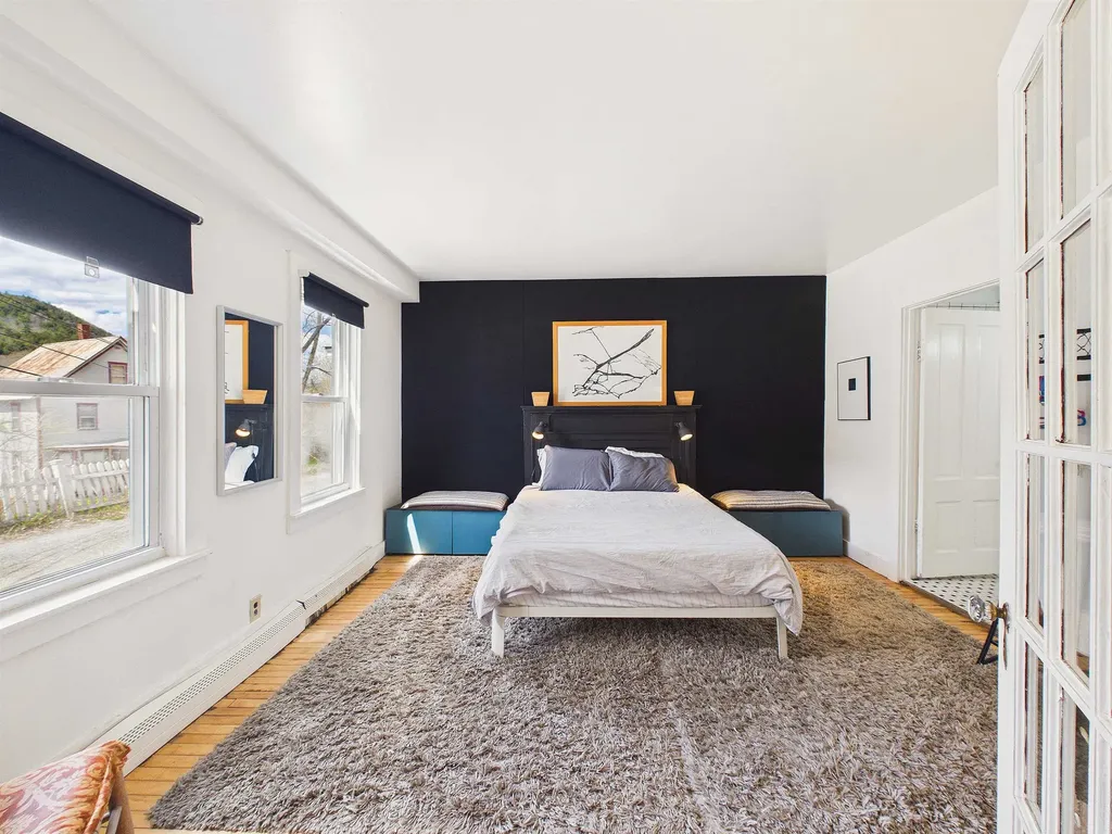 37 Robinson Avenue Rochester VT 05767