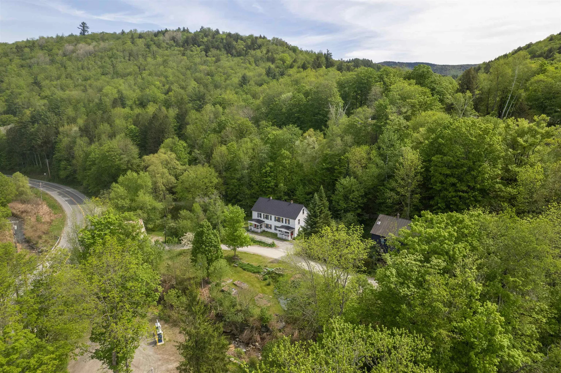37 Robinson Avenue Rochester VT 05767
