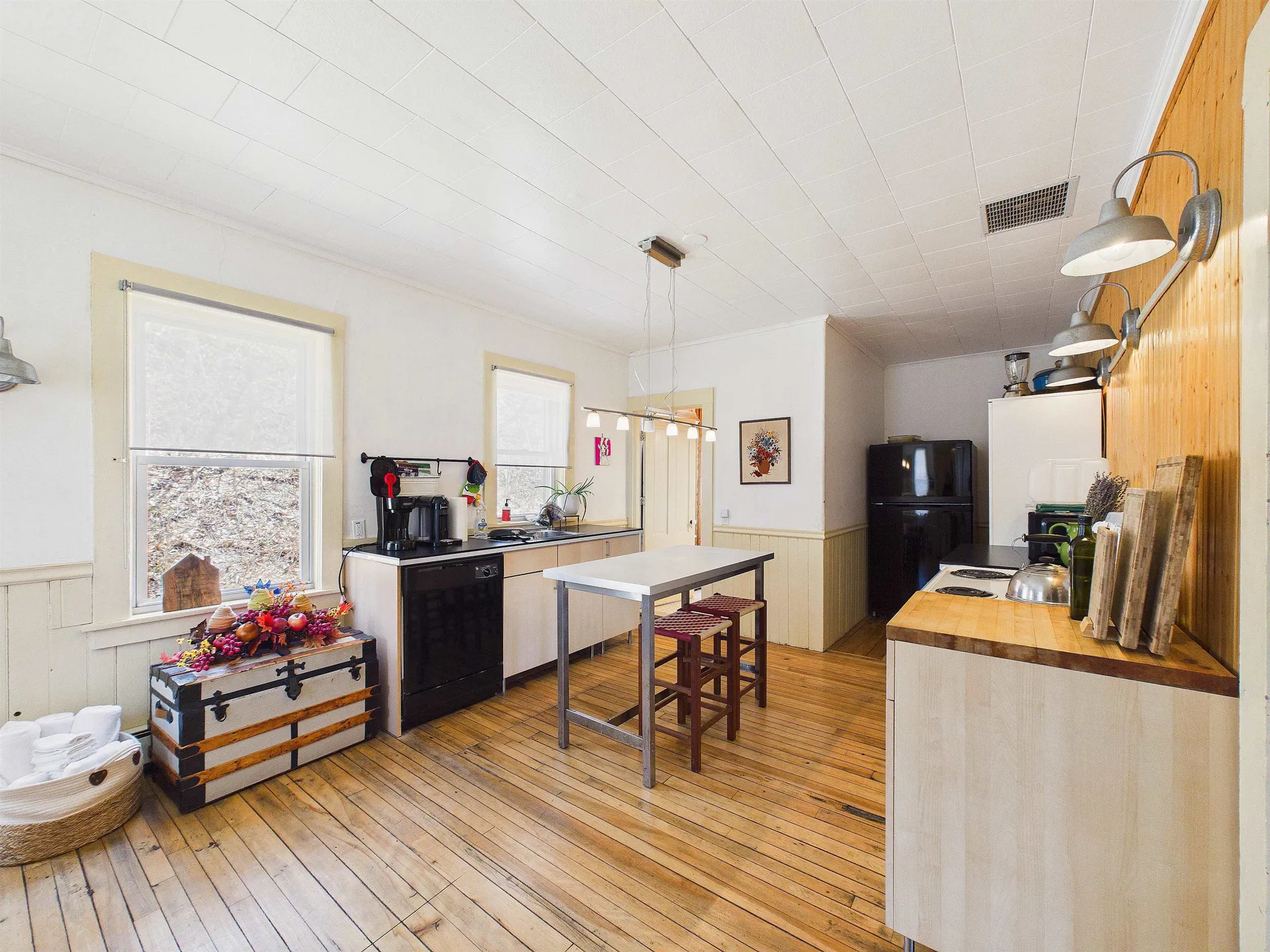 37 Robinson Avenue Rochester VT 05767
