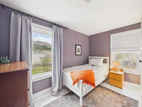 37 Robinson Avenue Rochester VT 05767