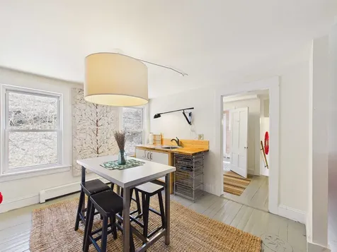 37 Robinson Avenue Rochester VT 05767