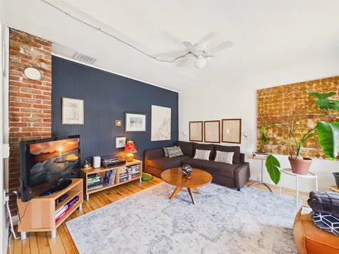 37 Robinson Avenue Rochester VT 05767