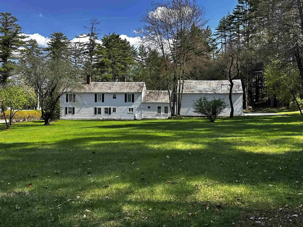 24 Sawyers Crossing Road Swanzey NH 03446