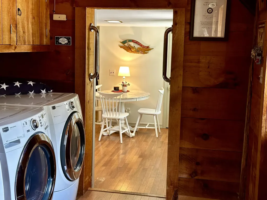 24 Sawyers Crossing Road Swanzey NH 03446