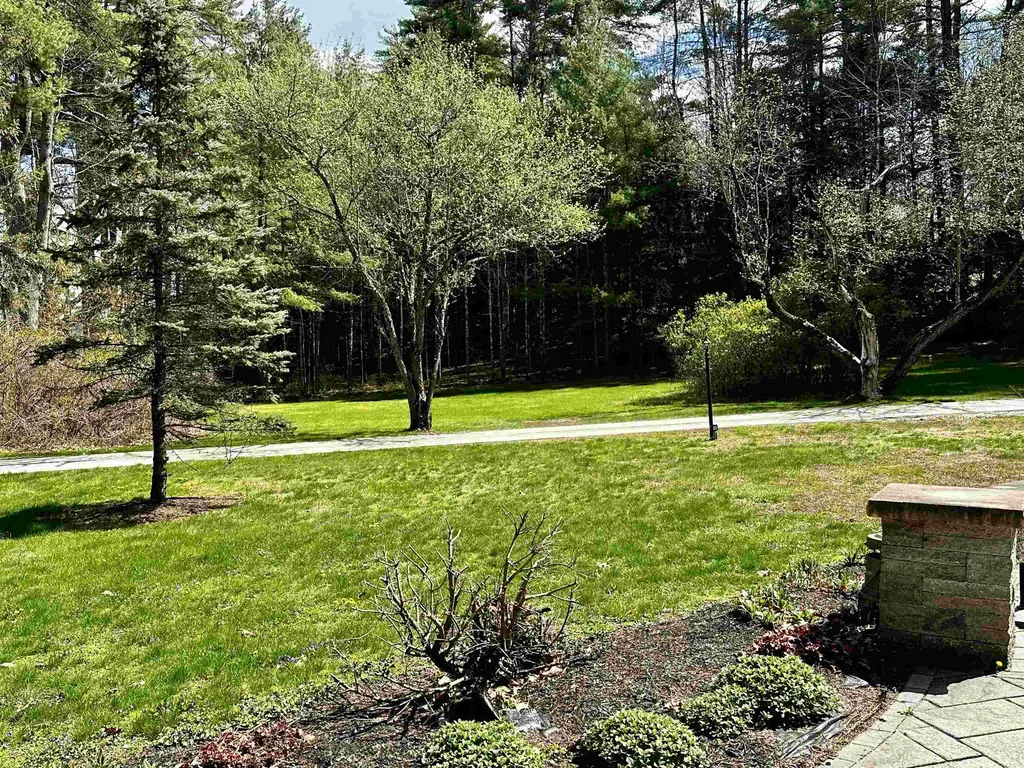 24 Sawyers Crossing Road Swanzey NH 03446