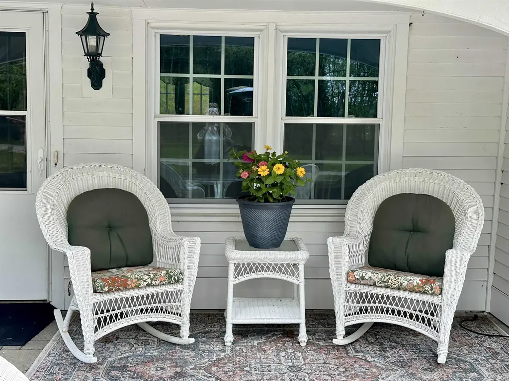 24 Sawyers Crossing Road Swanzey NH 03446