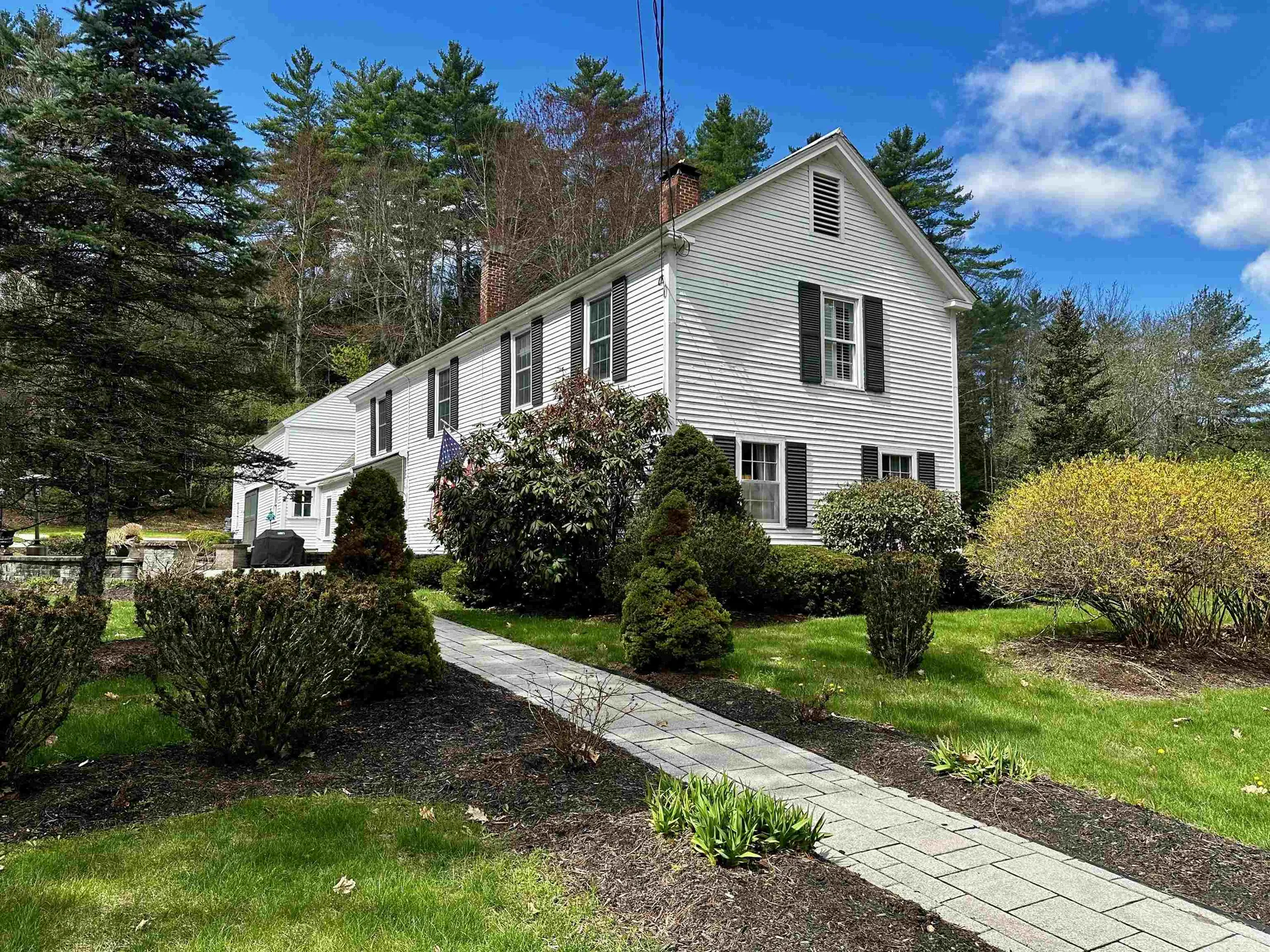 24 Sawyers Crossing Road Swanzey NH 03446