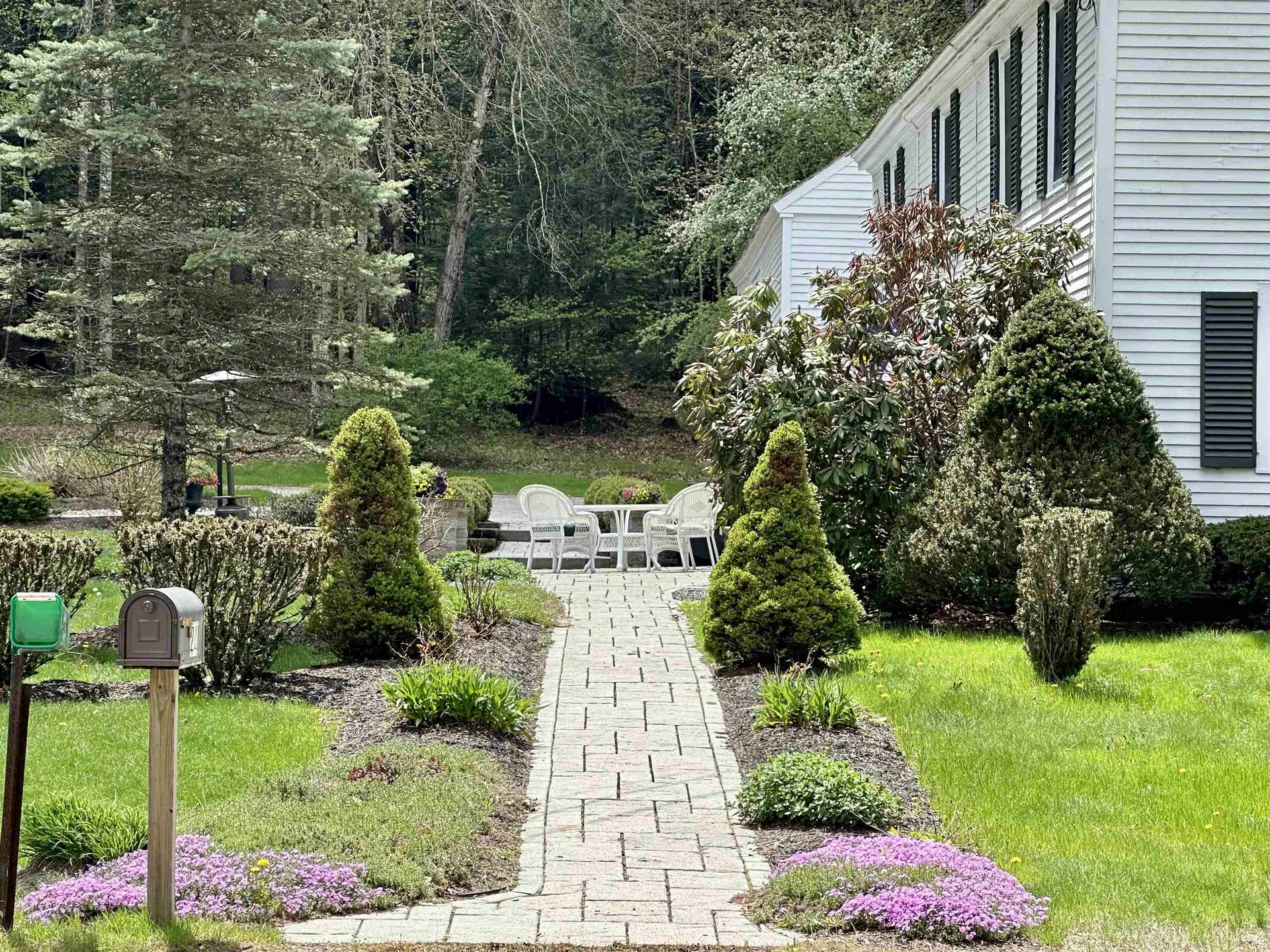 24 Sawyers Crossing Road Swanzey NH 03446