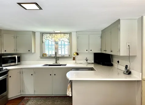 24 Sawyers Crossing Road Swanzey NH 03446