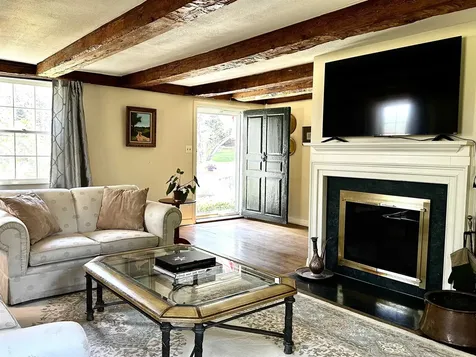 24 Sawyers Crossing Road Swanzey NH 03446
