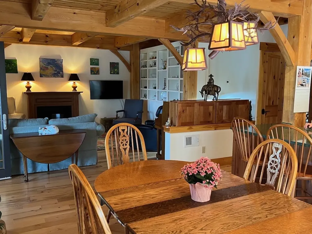 43 Rowdis Road Greensboro VT 05841