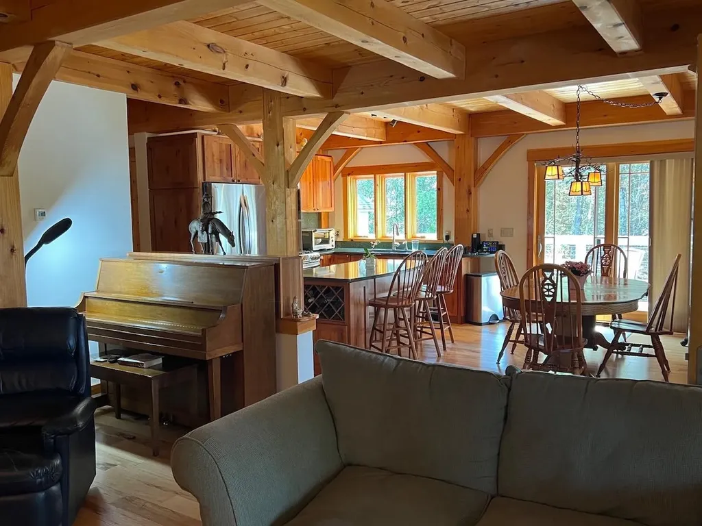 43 Rowdis Road Greensboro VT 05841