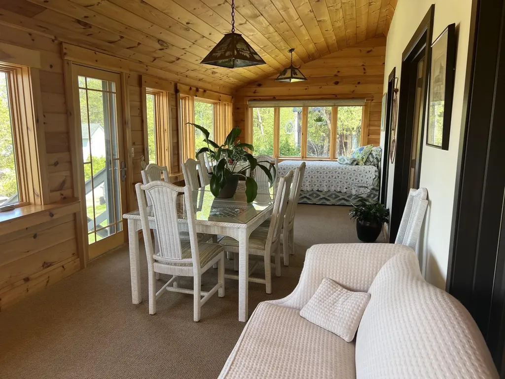 43 Rowdis Road Greensboro VT 05841