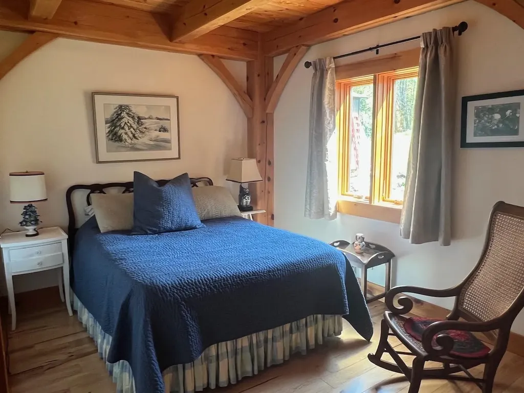 43 Rowdis Road Greensboro VT 05841