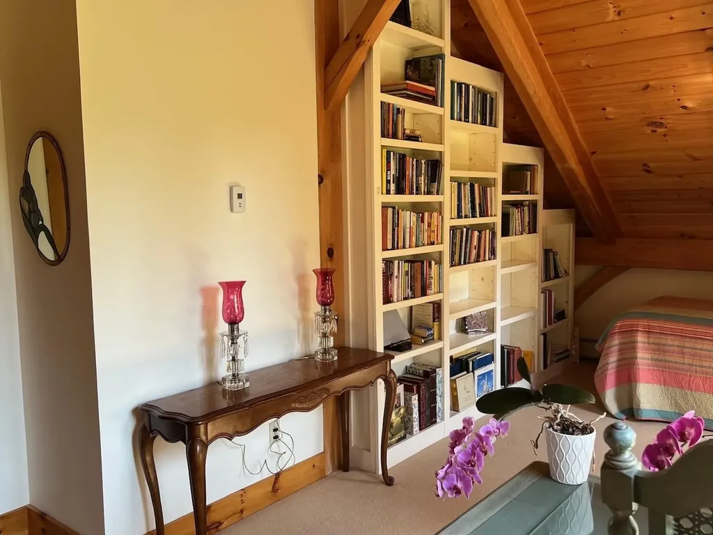 43 Rowdis Road Greensboro VT 05841