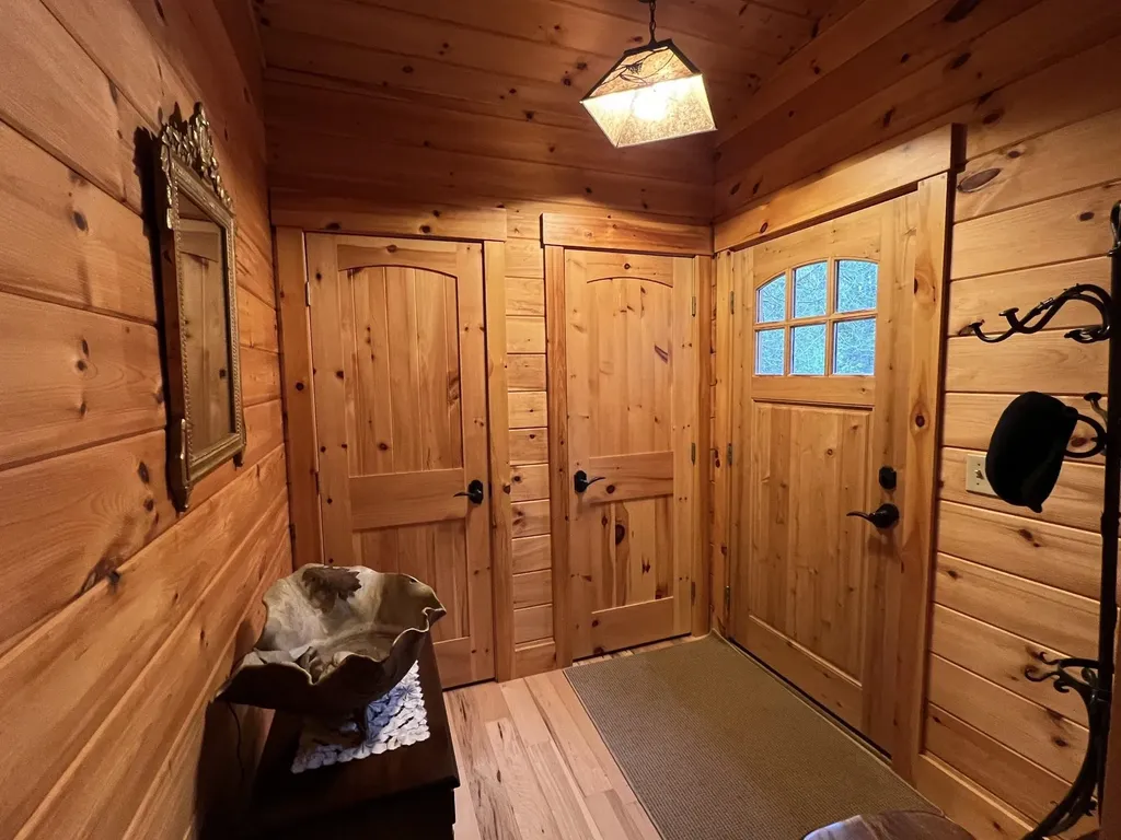 43 Rowdis Road Greensboro VT 05841