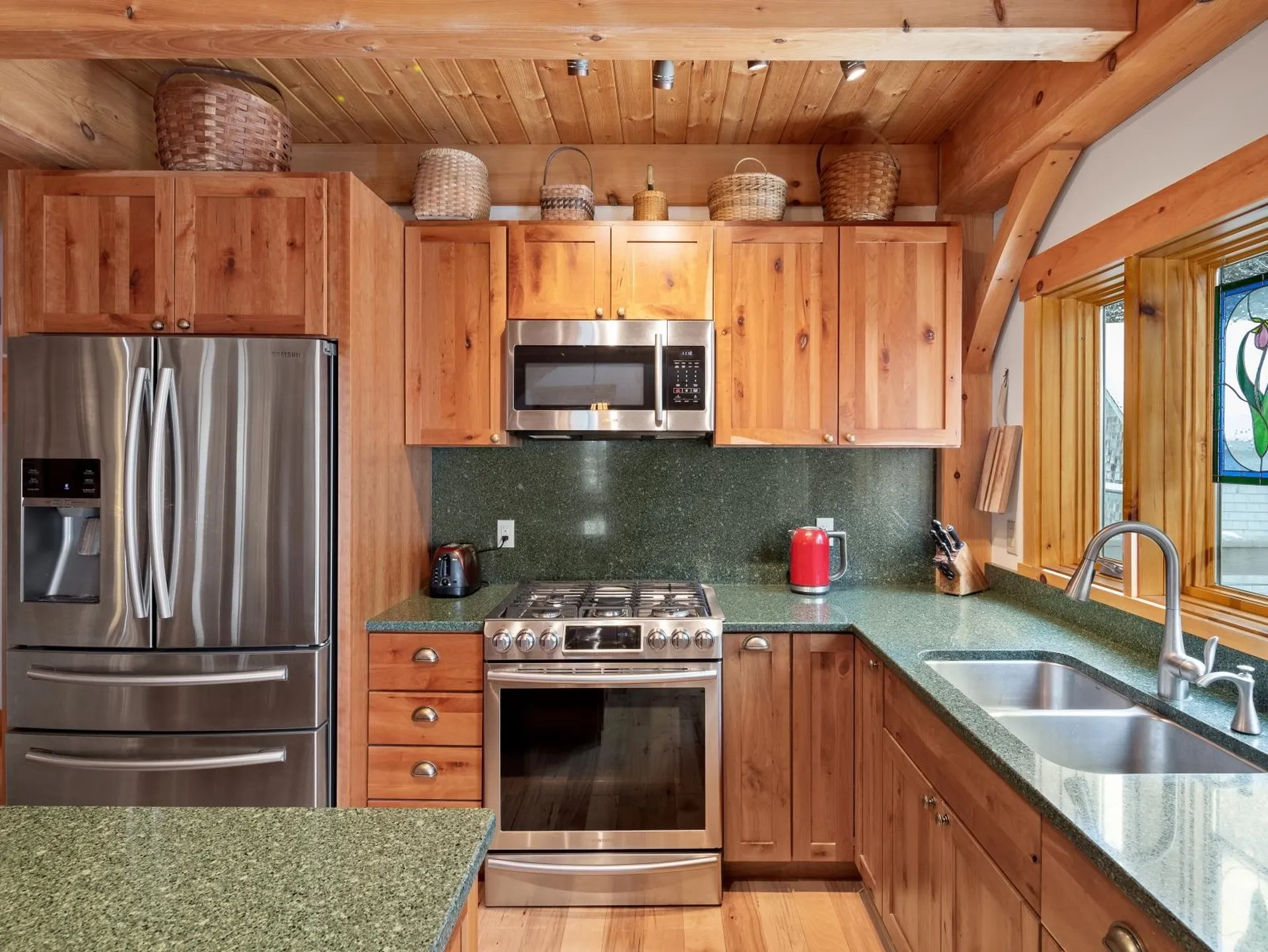 43 Rowdis Road Greensboro VT 05841