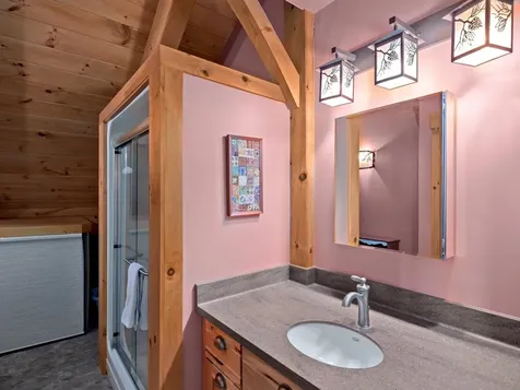 43 Rowdis Road Greensboro VT 05841